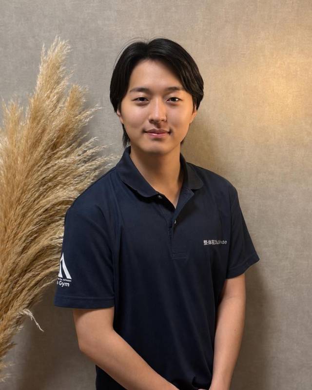 スタッフ 伊堂千